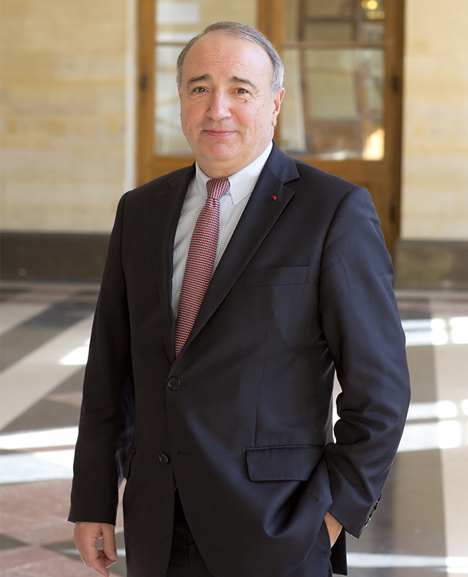 Thierry de La Tour d'Artaise